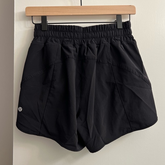 Lululemon Track That 5” Running Shorts Size 6 - Picture 5 of 7